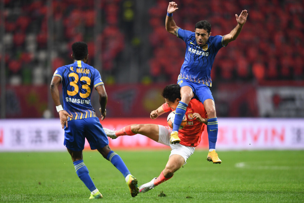 九游娱乐-尼斯迎意大利杯关键赛，今晚远射贴柱，质疑声仍在，阵容厚度经受考验的简单介绍