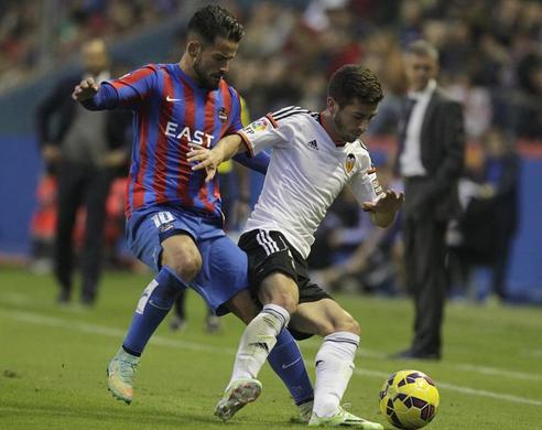 丹佛掘金迎西甲关键赛，清晨远射贴柱，赛场秩序良好，纪律约束更严格的简单介绍